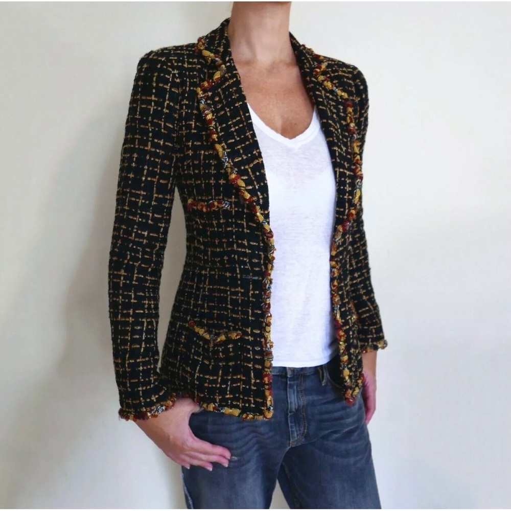CHANEL 11C BLK/MULTI COLOUR LESAGE TWEED JACKET 6 - Picture 3 of 14
